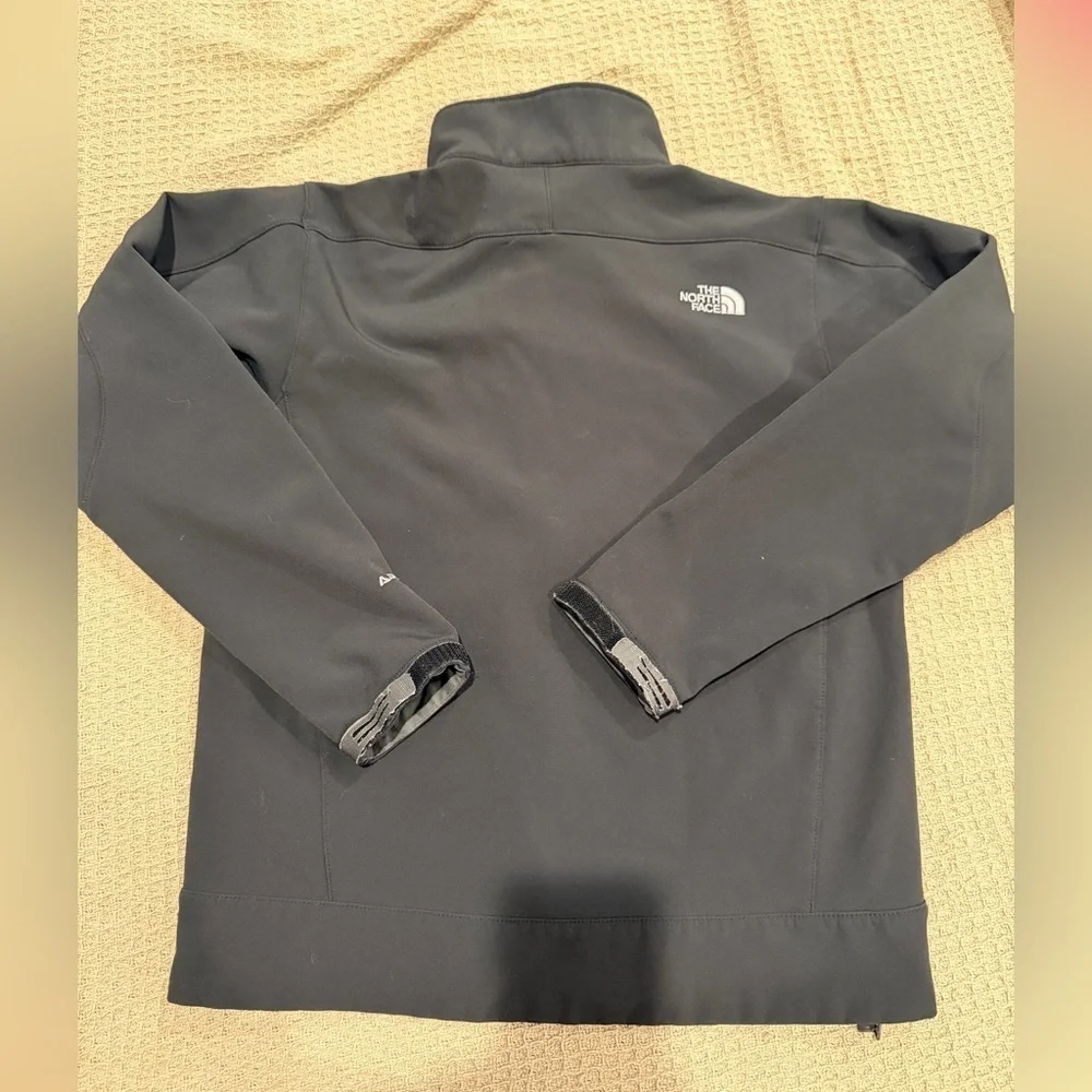 The North Face Men's Dark Blue Performance Jacket